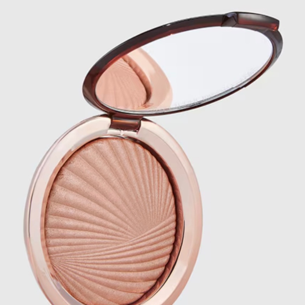 Estée Lauder Bronze Goddess highlighting powder gelee - Picture 3 of 5